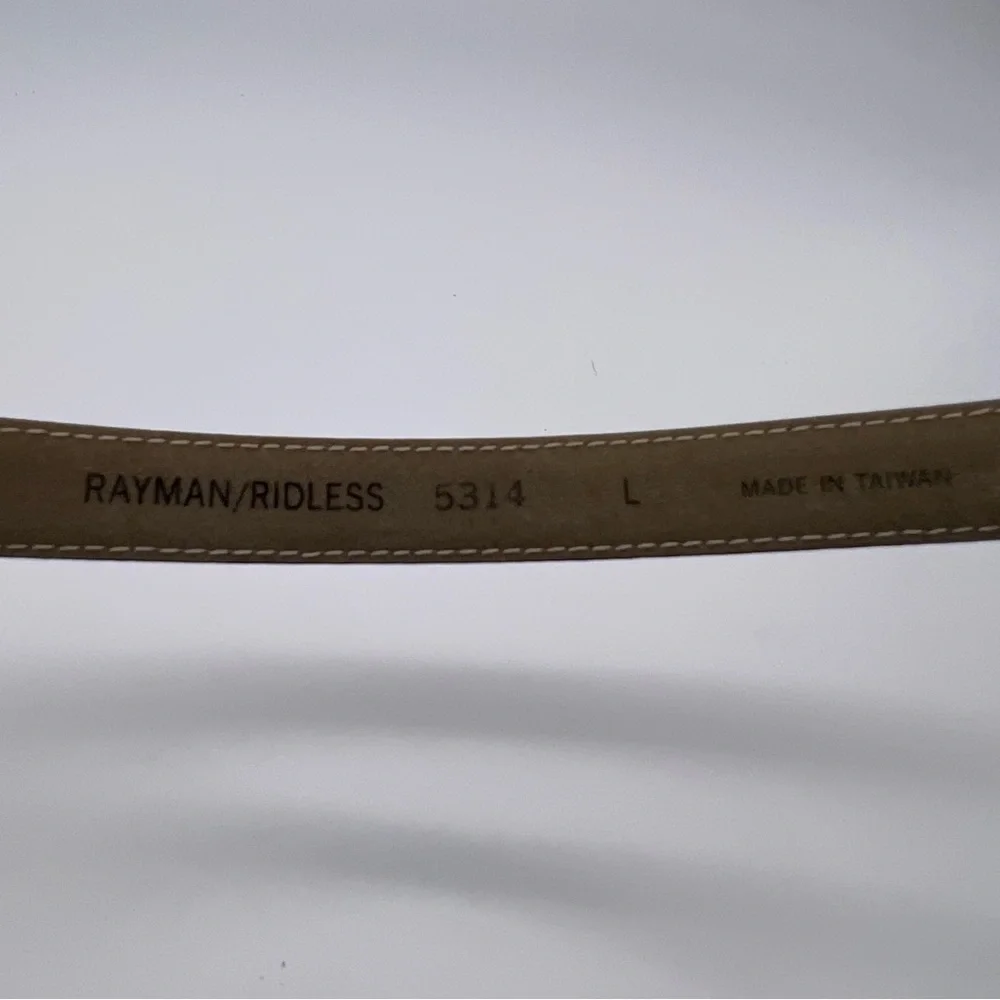 VTG Rayman/Ridless ‎ Magenta Belt with Gold Buckle 28-30